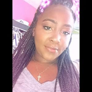 Meet your Posher, Jonelle